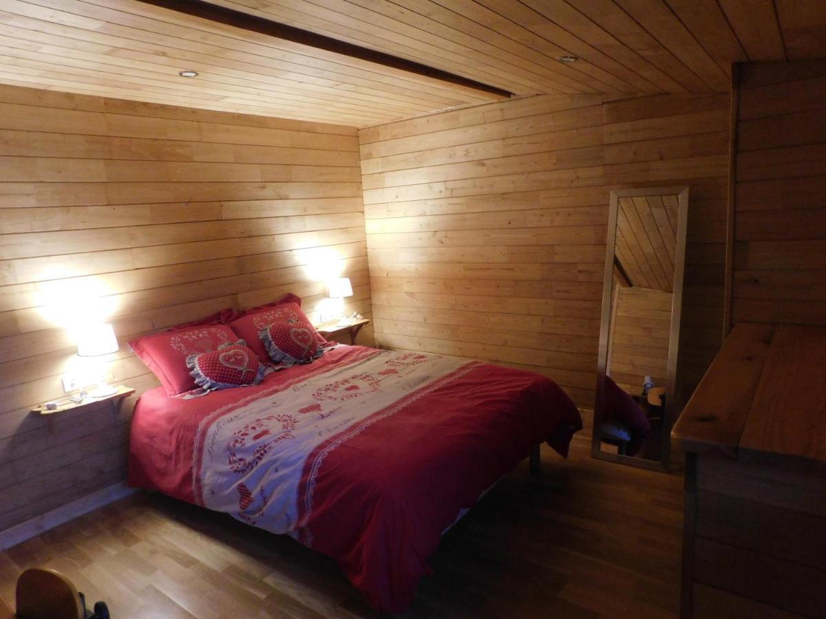 Logement Paisible A La Campagne Aubarede Zewnętrze zdjęcie