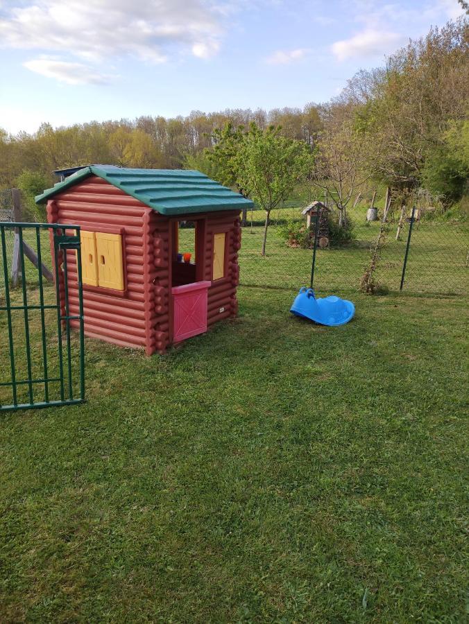 Logement Paisible A La Campagne Aubarede Zewnętrze zdjęcie